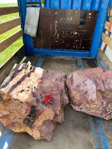 Ландшафтные глыбы красно-фиолетовые 200-1000 килограмм купить в Татарске