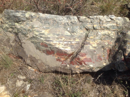 Гигантские зелёные валуны для ландшафтного дизайна весом более 5 тонн купить в Татарске