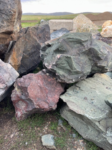 Камни для ландшафтного дизайна зелёные 10-60 килограмм купить в Татарске