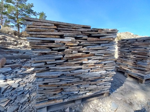 Плитняк златолит серебристый для фасада купить в Татарске