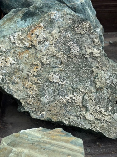 Ландшафтные глыбы зелёные 200-500 килограмм купить в Татарске